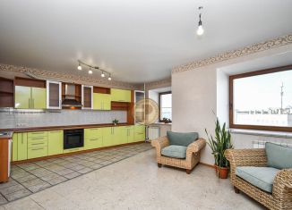 Продажа 2-комнатной квартиры, 80 м2, Красноярск, улица Урванцева, 25