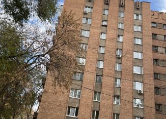 Продам 1-комнатную квартиру, 13 м2, Самара, проспект Кирова, 36