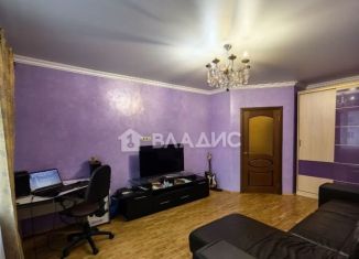 Продам 2-ком. квартиру, 55 м2, Московская область, Кутузовская улица, 10