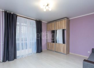 Продам квартиру студию, 31 м2, Тюмень, улица Тимофея Чаркова, 79к1