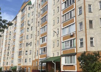 Сдаю 3-ком. квартиру, 72 м2, Орёл, улица Алроса, 7