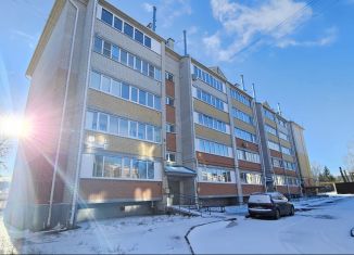 Продается 1-ком. квартира, 37 м2, Канаш, Волгоградская улица, 1