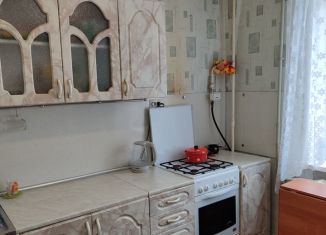 Продается двухкомнатная квартира, 51.7 м2, Арзамас, улица Мира, 30