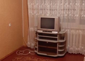 Двухкомнатная квартира в аренду, 44 м2, Курская область, улица Гагарина, 3