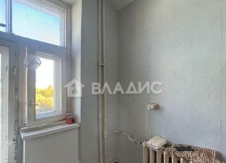 Продам комнату, 11.5 м2, Новосибирск, улица Бурденко, 22, метро Студенческая