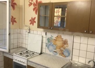 Продается трехкомнатная квартира, 61 м2, Волгодонск, улица Маршала Кошевого, 56