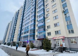 Сдам в аренду 3-ком. квартиру, 85 м2, Самара, Осетинская улица, 11