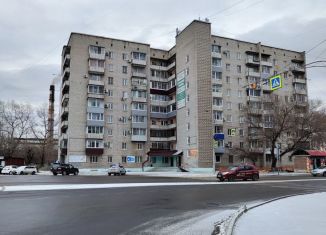 Продаю двухкомнатную квартиру, 48 м2, Комсомольск-на-Амуре, улица Кирова, 26