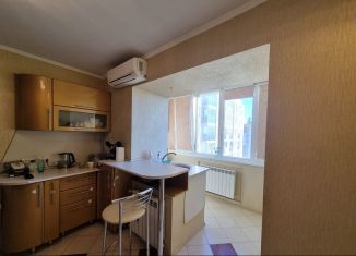 Продам 1-ком. квартиру, 38 м2, Белгородская область, проспект Богдана Хмельницкого, 127