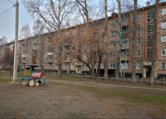 Продажа 2-ком. квартиры, 44.8 м2, Ангарск, 12-й микрорайон, 10