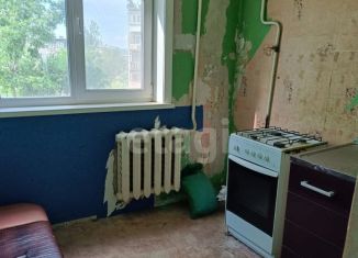 Продам 3-комнатную квартиру, 58.2 м2, Первоуральск, Советская улица, 8