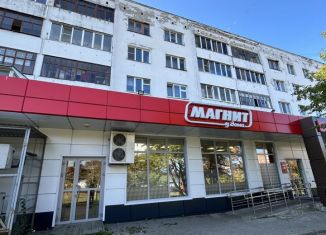 Продажа 4-комнатной квартиры, 80 м2, Чувашия, улица 50 лет Октября, 1