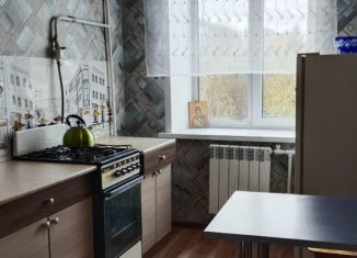 Сдам 2-комнатную квартиру, 50 м2, Елец, улица Клары Цеткин, 92