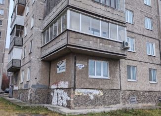 Продажа 1-ком. квартиры, 34.1 м2, Нижний Тагил, улица Зари, 107