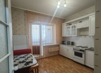 Аренда 2-комнатной квартиры, 65 м2, Нерюнгри, проспект Дружбы Народов, 20