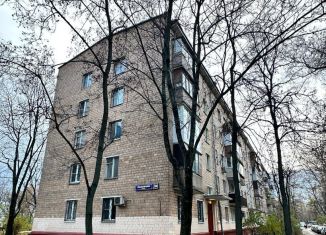 Продается однокомнатная квартира, 32.3 м2, Москва, улица Ивана Франко, 34, станция Рабочий Посёлок