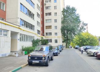 Продам четырехкомнатную квартиру, 120 м2, Казань, улица Академика Парина, 6, Приволжский район