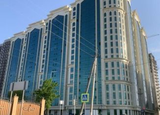 Продам 3-ком. квартиру, 145.5 м2, Грозный, улица Асланбека Шерипова, 68Б