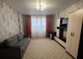 Аренда 3-ком. квартиры, 90 м2, Казань, улица Оренбургский Тракт, 140Г