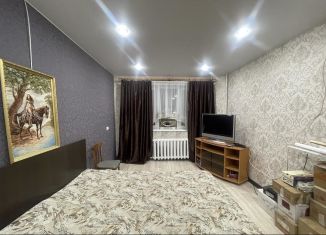 Продается 2-комнатная квартира, 42.3 м2, Красноярский край, улица Кирова, 38