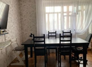 Продается четырехкомнатная квартира, 72.6 м2, Омск, улица Перелёта, 8/1