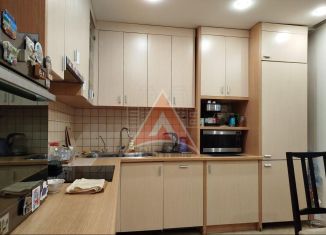 Продается 3-ком. квартира, 74 м2, Волгоград, Ворошиловский район, Кузнецкая улица, 36