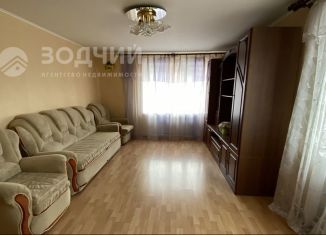 Продаю 3-ком. квартиру, 82 м2, Цивильск, улица Куйбышева, 13