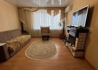 Продам 3-комнатную квартиру, 60 м2, Краснодарский край, Симферопольская улица, 40