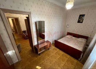 Продам 2-ком. квартиру, 40 м2, Ростов-на-Дону, Коммунистический проспект, 13/2