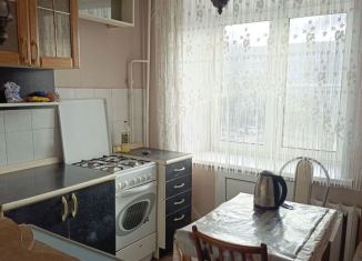 Продам 1-ком. квартиру, 34 м2, Арзамас, улица Пландина, 7