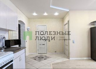 Продажа 2-комнатной квартиры, 48 м2, Барнаул, улица Гущина, 150/3