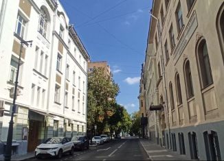 Аренда 3-комнатной квартиры, 120 м2, Москва, Гагаринский переулок, 28, Гагаринский переулок