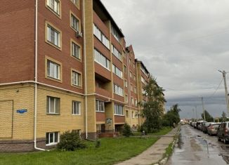 Продаю 1-комнатную квартиру, 44 м2, село Троицкое, Тенистая улица, 2