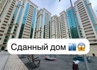 Продам 2-ком. квартиру, 63 м2, Грозный, улица Асланбека Шерипова, 70