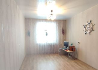 Продается 3-комнатная квартира, 64.8 м2, Каменск-Уральский, улица Суворова, 33