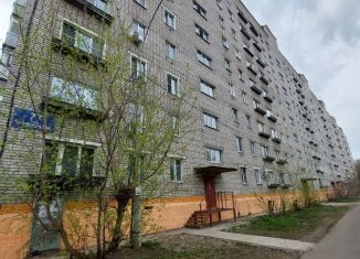 Сдается в аренду 2-ком. квартира, 45 м2, Ярославская область, улица Радищева, 77