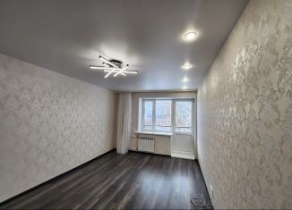 Продам 1-ком. квартиру, 33 м2, Кирово-Чепецк, улица Маяковского, 16