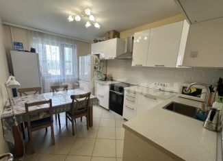 Продам 3-ком. квартиру, 76 м2, Московский, улица Никитина, 8