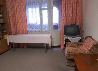 Сдам 1-комнатную квартиру, 40 м2, Ялта, улица Тимирязева, 39