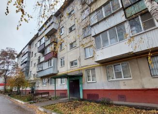 Продается трехкомнатная квартира, 60.9 м2, Тамбов, Астраханская улица, 179, Советский район