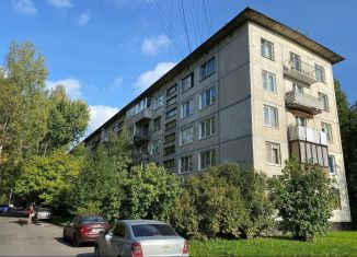 Продам двухкомнатную квартиру, 45 м2, Санкт-Петербург, Тимуровская улица, 24к1, метро Девяткино