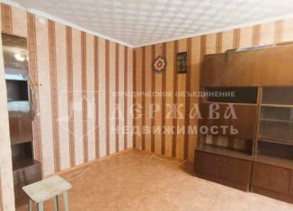 Продаю 1-комнатную квартиру, 30 м2, Кемеровская область, Стахановская улица, 23