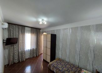 Сдача в аренду комнаты, 25 м2, Керчь, улица Кирова, 118Г