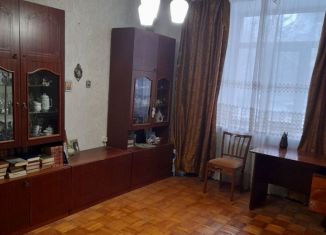 Продам 2-ком. квартиру, 68.7 м2, Кострома, Советская улица, 138