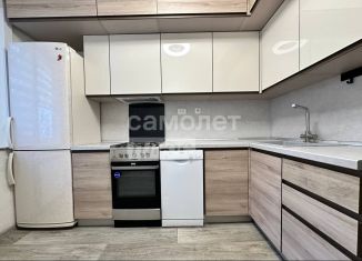 Продам 3-ком. квартиру, 69 м2, Хабаровский край, Антенная улица, 1