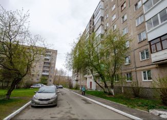 Продажа 3-комнатной квартиры, 60 м2, Нижний Тагил, улица Калинина, 113