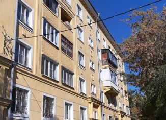 Продажа двухкомнатной квартиры, 49 м2, Магнитогорск, улица Фрунзе, 3