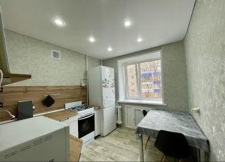 Продается 1-ком. квартира, 33 м2, Салават, улица Бочкарёва, 7А