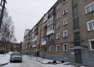 Продается 2-комнатная квартира, 45.5 м2, Киров, улица Свердлова, 9Б