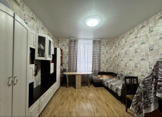 Продам 3-комнатную квартиру, 69.4 м2, Новгородская область, Молодогвардейская улица, 8